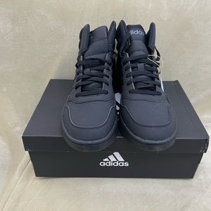 brand new Adidas Sneaker